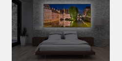 Wohnbeispiel dimmbares LED Wandbild mit austauschbarem Motiv