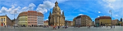 Panoramabild Dresden Frauenkirche am Neumarkt