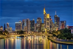 Wanddeko Frankfurt/Main nächtliche Main Skyline