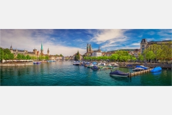 Panoramafoto Zürich Schweiz im Sommer