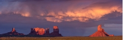 Panoramabild Abendlicht im Monument Vally Arizona USA