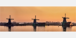 Panoramafoto Holland Windmühlen im Sonnenaufgang