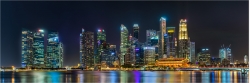 Panoramafoto nächtliche Skyline von Singapur