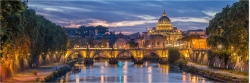Panoramabild Sonnenuntergang Tiberbrücke Rom Italien