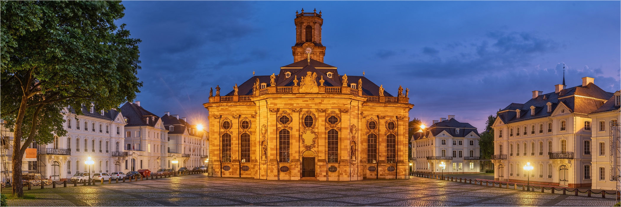 Panoramafoto  Die Ludwigskirche Saarbrücken
